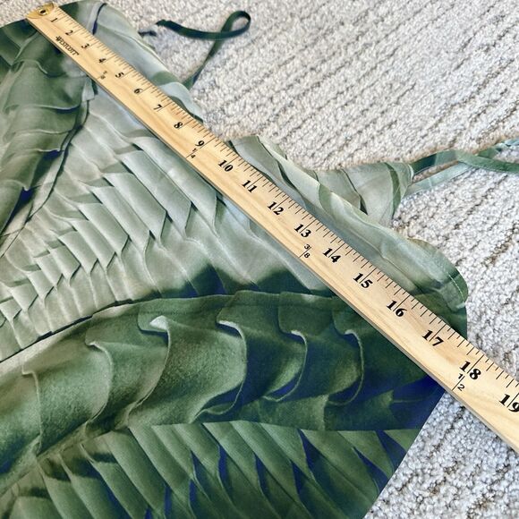 Making the Cut Women's Sheer Maxi Slip Dress Plus Sz Medium Green Print Reptile - Picture 8 of 10